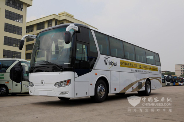 用作企业通勤班车的金旅客车