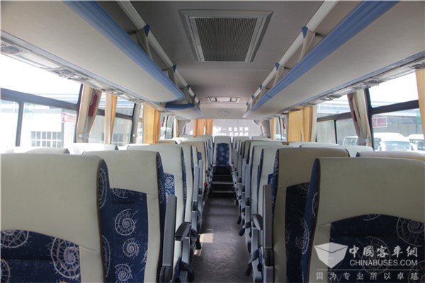 南京金龙NJL6117BEV客车（纯电动24-53座）