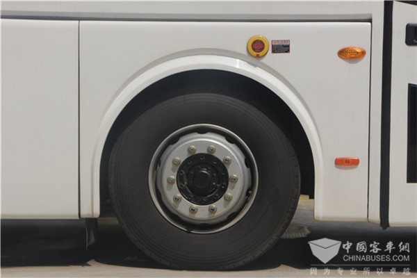 南京金龙NJL6117BEV客车（纯电动24-53座）