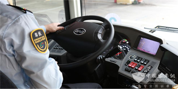 比亚迪BYD6100LSEV5低入口双层公交车（纯电动28-45座）