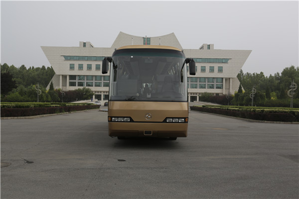 北方BFC6120L1D6豪华旅游客车（柴油国六24-54座）