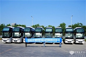 中通客车一次性交付18台核酸检测车