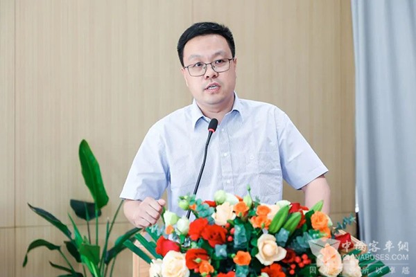 申龙汽车 高端旅游大巴 湖南宾利旅游 首批交付