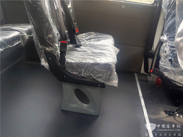 依维柯工程车 得意 2023款 NJ5046XGCZ5A-2