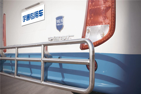 宇通ZK5110XLHN4教练车（天然气国五10-23座）