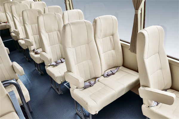 金旅XML6722J15N客车（天然气国五10-23座）