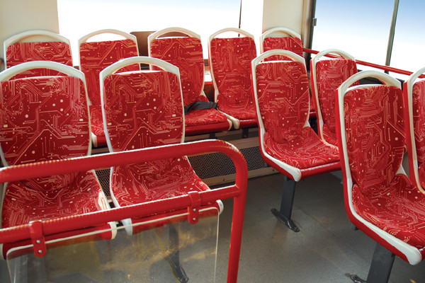 金旅XML6116J15CNS双层公交车（天然气国五32-79座）