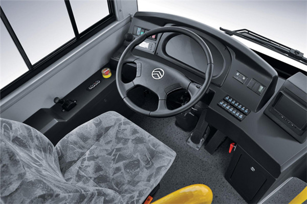 金旅XML6125JEV30C公交车（纯电动10-38座）