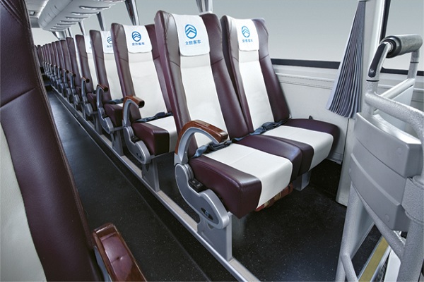 金旅XML6125J35N客车（天然气国五24-55座）