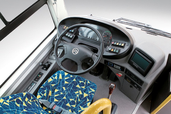 金旅XML6115JEV70C公交车（纯电动20-44座）