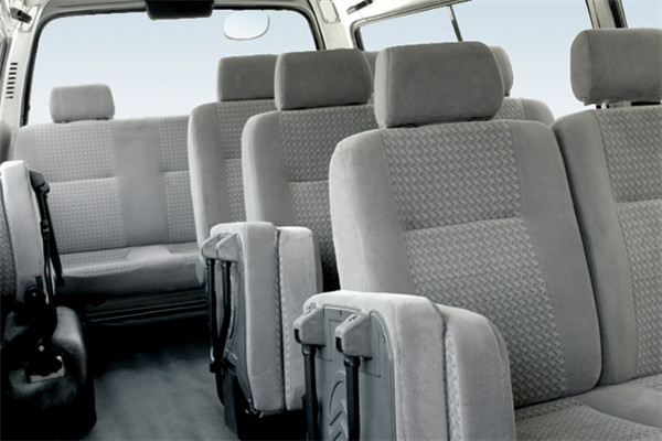 金旅XML6532J25客车（汽油国五10-14座）