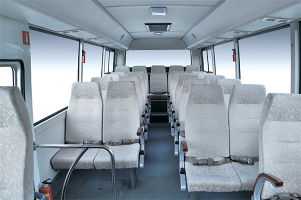 金旅XML6662J15CN公交车（天然气国五10-24座）