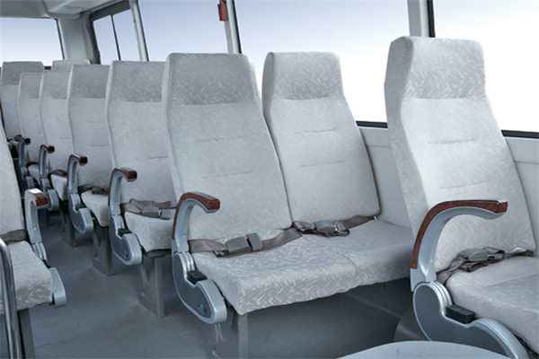 金旅XML6662J15N客车（天然气国五10-23座）