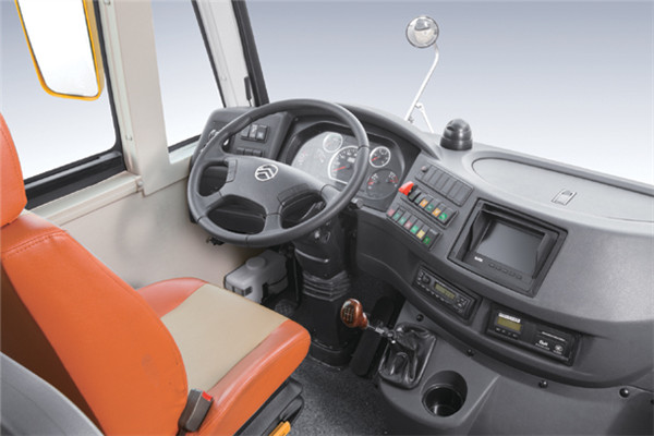 金旅XML6601J25YXC幼儿专用校车（柴油国五24-27座）