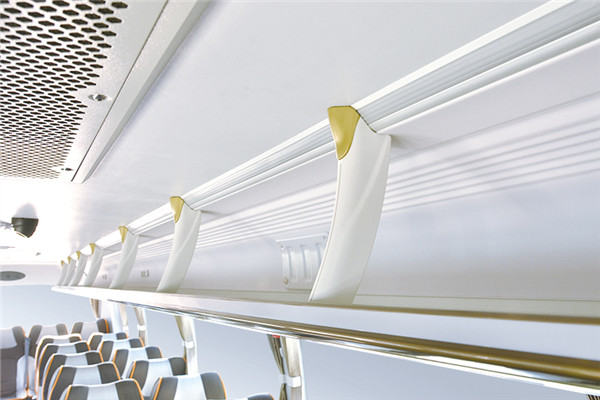 金龙XMQ6129HYD5D客车（柴油国五24-56座）