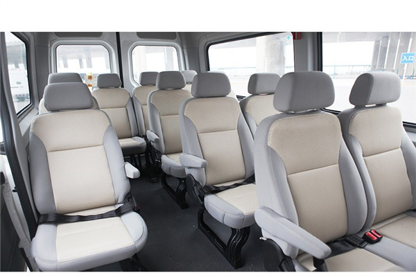 黄海DD6535AML轻型客车（柴油国五10-12座）