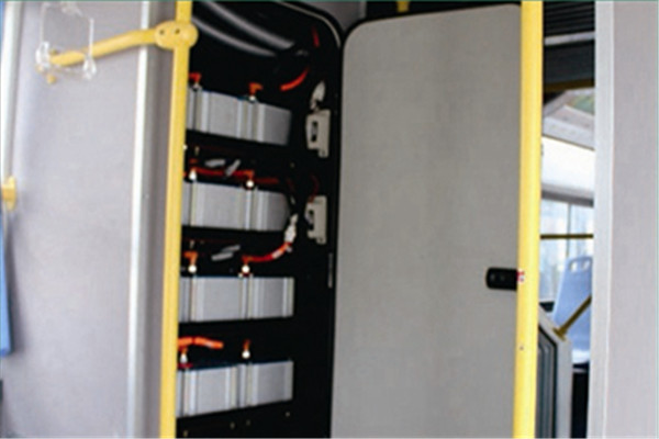 百路佳JXK6180BA5N公交车（天然气国五10-54座）