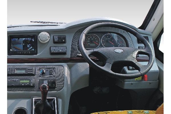 东风超龙EQ6661STV小学生专用校车（柴油国四24-32座）