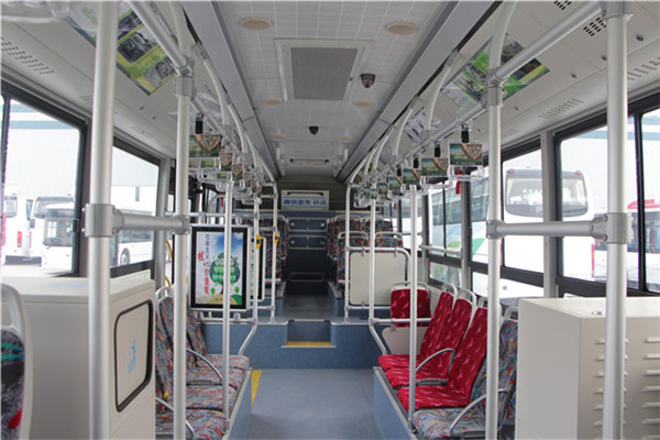 南京金龙NJL6129BEV23公交车（纯电动24-36座）