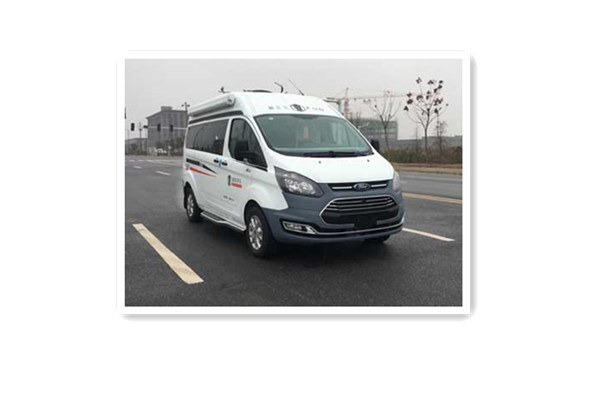 晶马JMV5030XLJ6旅居车（汽油国六2-6座）