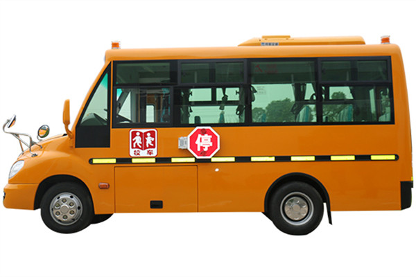 华新HM6570XFD5JN幼儿专用校车（柴油国五10-19座）